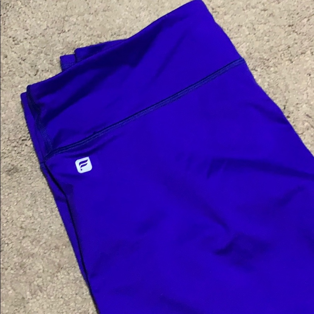 Fabletics size large neon blue/purple Capri